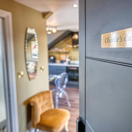 Casa Del Artista - Luxury Apartments, Whitby Quarto foto